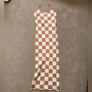 Beige & Tan Checker Sweater Dress